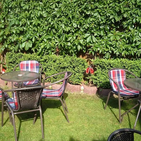 In Mit Garten Apartment